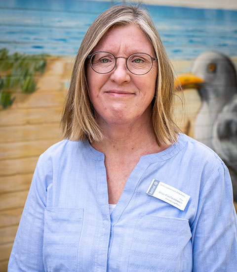 Verwaltung - Anja Klasfauseweh Porträt von Frau Anja Klasfauseweh - Verwaltung